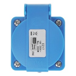 Adaptateur fiche P17 vers prise francaise monobloc