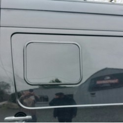 Baie projetable 600 x 450 mm avec Store et Moustiquaire - C Swing