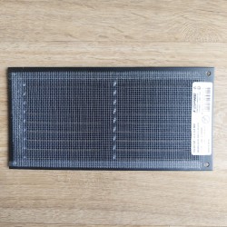 Grille 10x20 noire