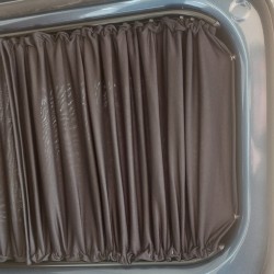 Volkswagen T5 / T6 - Rideaux intérieurs occultants noirs - Coté gauche porte non coulissante